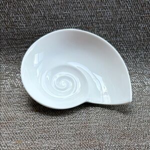 White Porcelain Nautilus Seashell Trinket Dish Coastal Beach